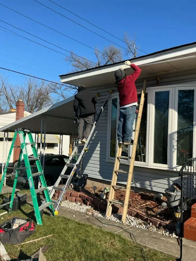 Restoration crew performing exterior repair in Mentor